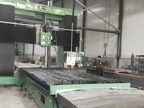 數控龍門銑床大修